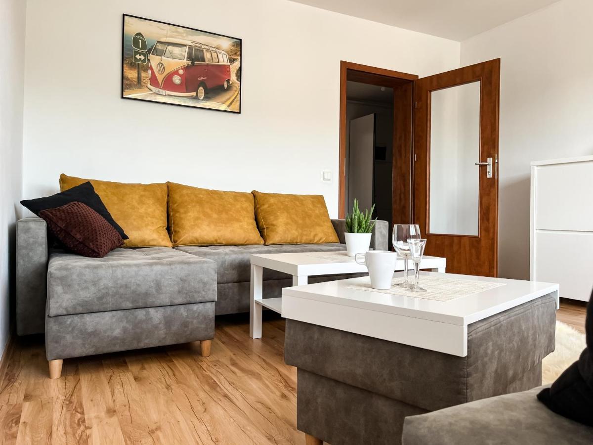 ודוביצה Uroczy Apartament Pod Skarpa מראה חיצוני תמונה